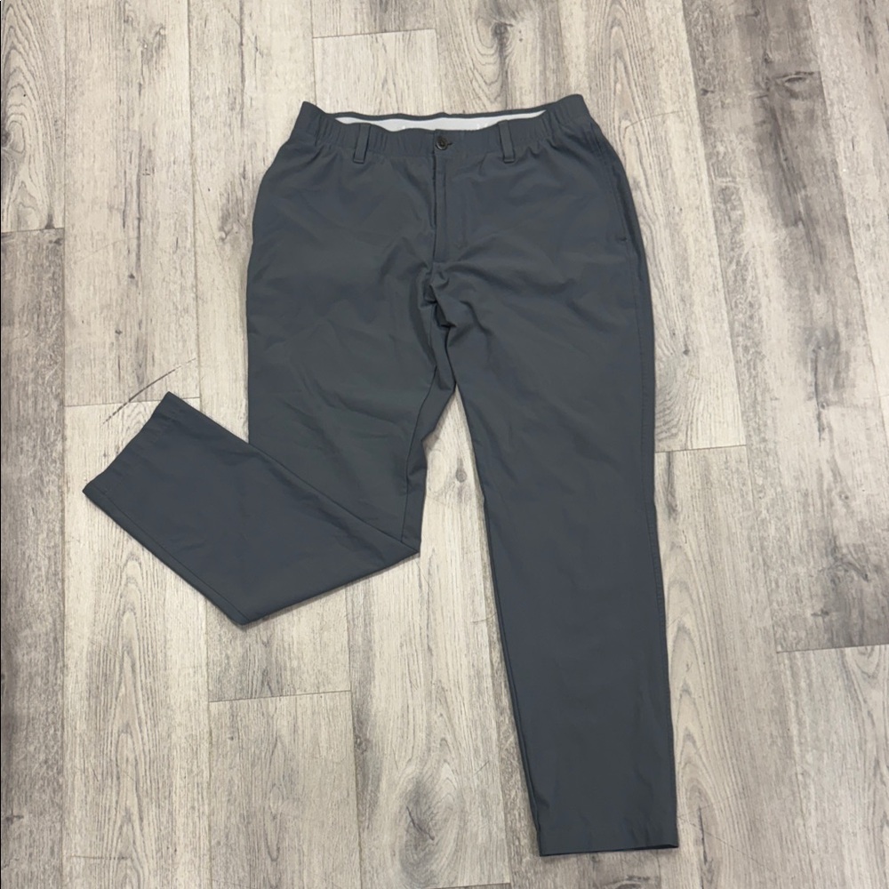 Under Armour Men's Dark Gray Chinos